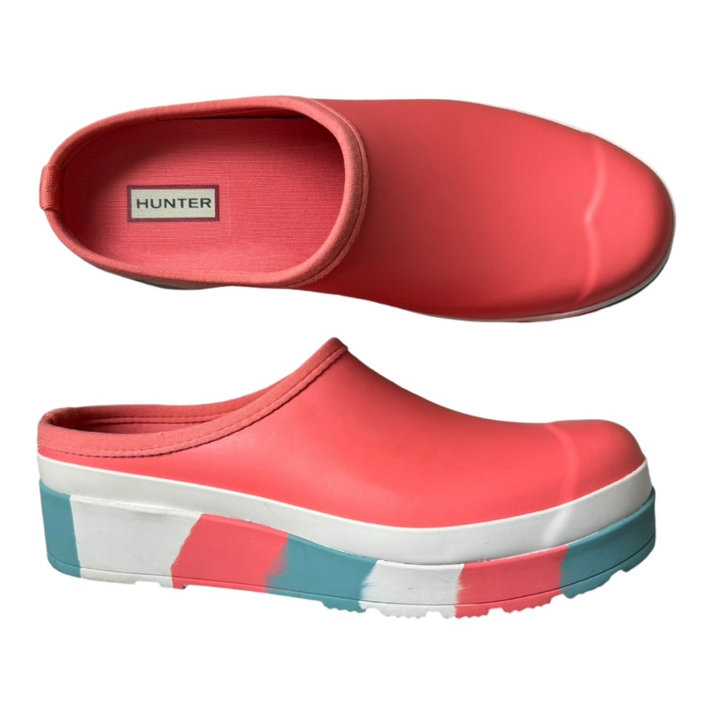 Hunter Coral Pink Rubber Clog Mules with Blue & White Sole